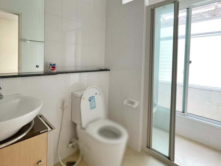 Townhouse in Rama 9 